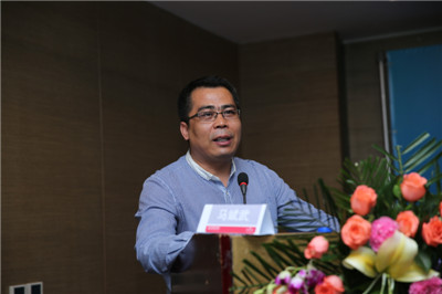 宁夏医科大学总医院马斌武教授作学术演讲.JPG