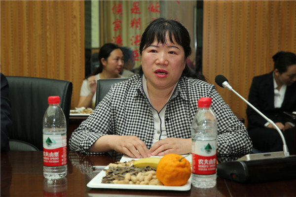 16.离退休党总支书记范亚利讲话.JPG