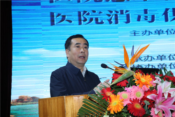 照片3：陕西省卫计委孙振霖副主任向大会致辞.JPG