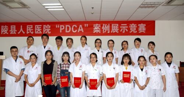参赛选手合影_编辑.jpg