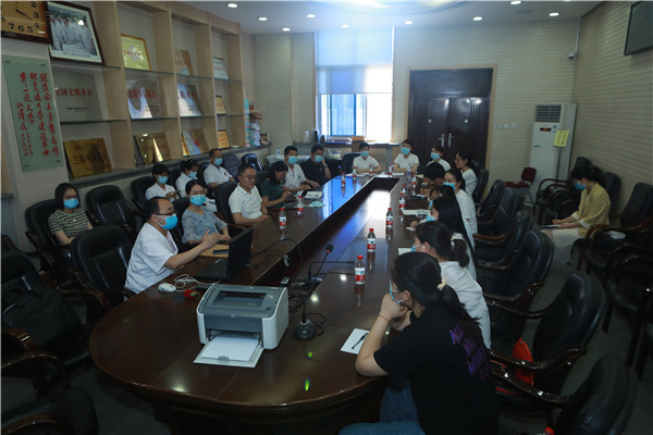 c6559aac096fee65d4a54d6097dbede.jpg
