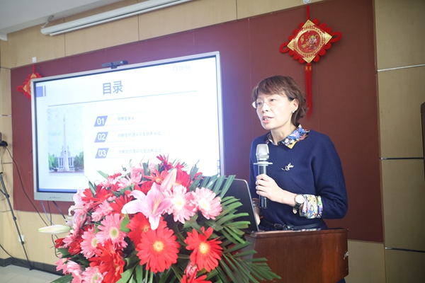 《护理硕士专业学位研究生创新思维与临床技能培养》李津副主任委员1_副本.jpg
