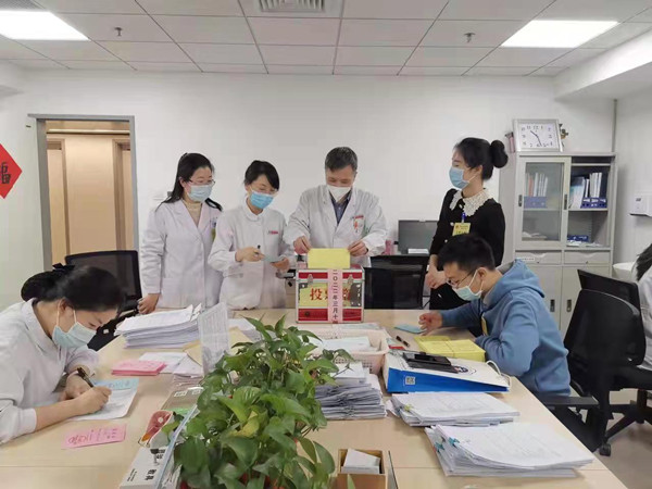4542123fe1ab78cf6c6c810836717b4_副本.jpg